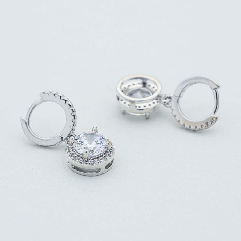 925 Silver Fashionable Elegant 1ct Moissanite Pendant Earrings are the best gift for women on anniversary, birthday, engagement, commitment, Valentine's Day, Christmas or wedding celebration, gift box