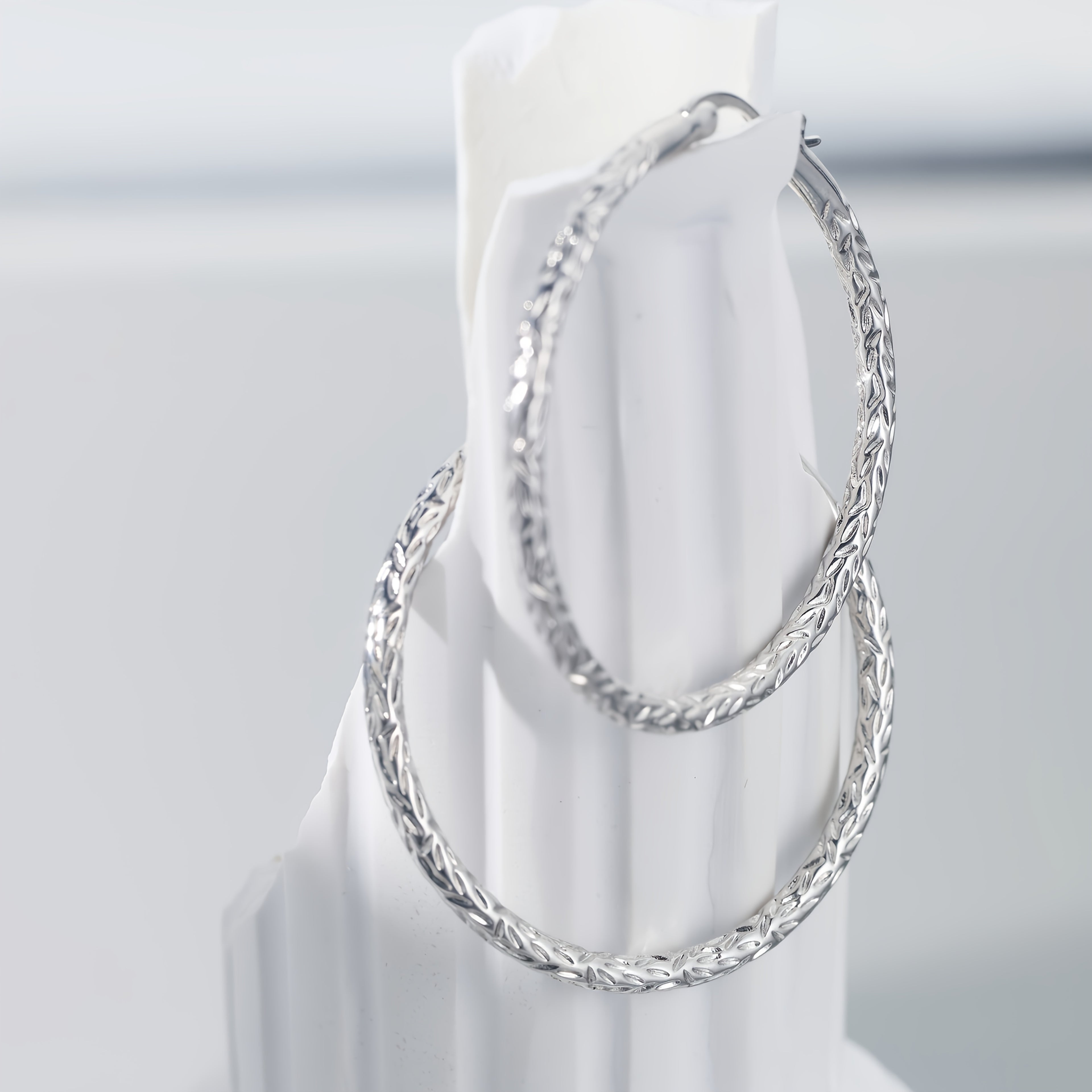 925 Sterling Silvery (9g) 18K Golden Plated, 40mm Traditional Hand-cut Earrings, Gift For Women, Girlfriend, Mom, Girlfriends, Daughters On Birthday Anniversary, Valentine'S Day And Christmas, Comes With A Beautiful Gift Box!