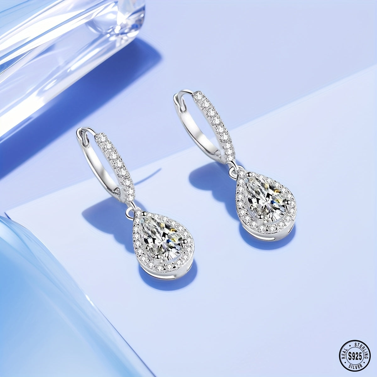 925 Sterling Silvery Earrings, Teardrop Moissanite Earrings, Simple And Elegant, Versatile for Daily Wear